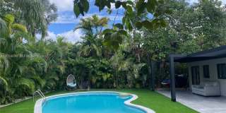 1955 Alamanda Dr 1955 Alamanda Dr Gallery 1