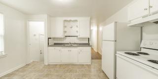 4326 Crittenden Avenue Gallery 6