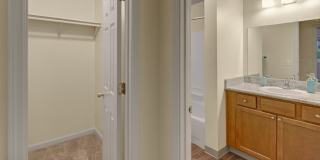 Hillside Chalet Apartment Homes Gallery 12