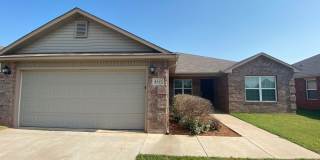 3 Bedroom 2 Bath 2 Car Garage *MUSTANG SCHOOLS* Gallery 1