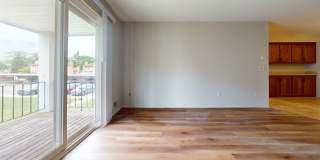 2 Bedroom Apartment for Lease in Warren-Water Included! Gallery 1