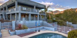 4 Bedrooms, 3 Bathrooms Gallery 1