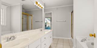 12711 Misty Creek Gallery 24