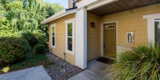 Fabulous Lakemont 2 Bed Condo for Lease! Fabulous Lakemont 2 Bed Condo for Lease! Gallery 1