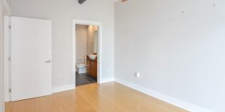 535 S Upper Street Gallery 10