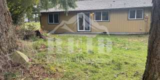 DUPLEX - 2 BED 1 BATH WITH 1 CAR GARAGE IN CENTRAL PORT ORCHARD! DUPLEX - 2 BED 1 BATH WITH 1 CAR GARAGE IN CENTRAL PORT ORCHARD! Gallery 27