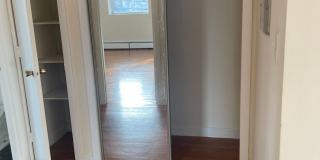 Clean , Modern and very spacious 2ed.  Dishwasher, Laundry, parking Ava, Now or 9.1 Gallery 4