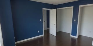 143 W Dorrance Street Gallery 16