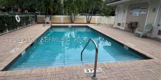 5347 SW 40th Ave Gallery 26