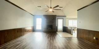 Country living, right in the center of Olive Branch Gallery 3