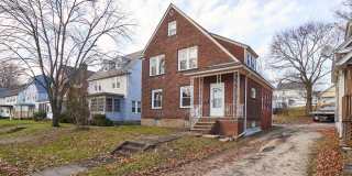 Large Firestone 4 Bed Brick Home Gallery 3