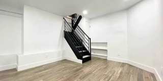 52 Hamilton Place Gallery 9