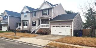 Stunning 4 Bedroom, 2.5 Bath Home Just 3 Blocks to Chesapeake Bay Gallery 4