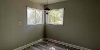 935 Allen Avenue Gallery 18