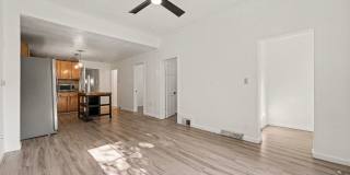 Highlands 3BR Rental – In-Unit Laundry, Storage & Outdoor Space Gallery 5