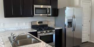 Pre-Leasing Now: Charming 3-Bedroom, 2-Bath Home in Park Place! Gallery 6