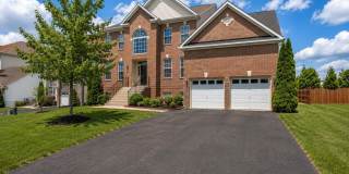 120 NASSAU Drive Gallery 1