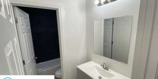 5 East Byfield Drive Gallery 15