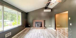 Spacious Port Orchard Split-Level with A/C, Two Living Areas & Fenced Backyard Gallery 10