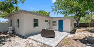 3/2 just renovated in Coquina Key Gallery 21