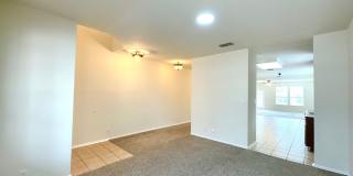 **APPLICATION RECEIVED** Spacious 5-Bedroom Retreat with 2-Car Garage & Prime Location Near Lackland AFB! Gallery 6