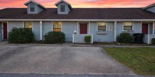 $1200 - Jefferson Square - Move in Special Gallery 1