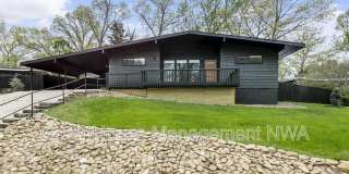 10 Finger Circle Gallery 1