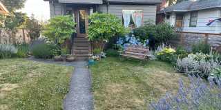 Lovely Fairmount Community Bungalow in West Seattle- $3400 Lovely Fairmount Community Bungalow in West Seattle- $3400 Gallery 1