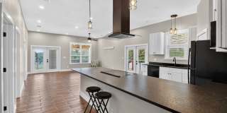 Charming 3BR House in Bulverde Gallery 1