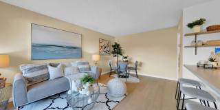 244 Stonegate Cir Gallery 1