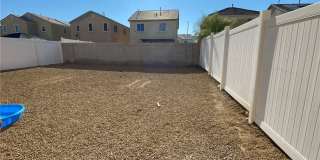 5275 Emelita Street Gallery 2