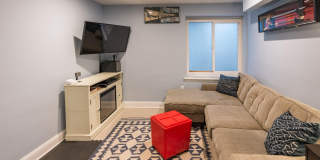 2217 LEAGUE Street Gallery 12