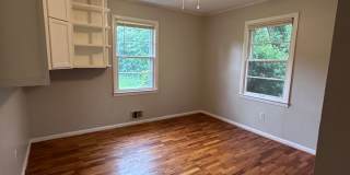 205 West Avenue NW Gallery 16