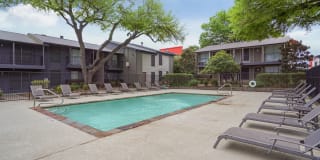 Hadley at Bellmar Gallery 12