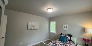 Newer 5 Bedroom House close to Shopping, Lake Padden, WWU, South Side of Bellingham Newer 5 Bedroom House close to Shopping, Lake Padden, WWU, South Side of Bellingham Gallery 31