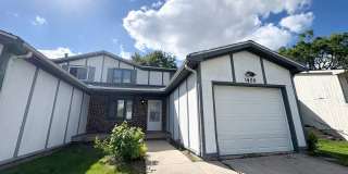 Spacious Two-Bedroom Duplex Gallery 1