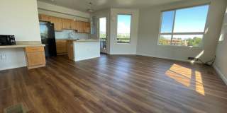 Beautiful and Bright 2B/2.5B off 28th and Colorado! Beautiful and Bright 2B/2.5B off 28th and Colorado! Gallery 1
