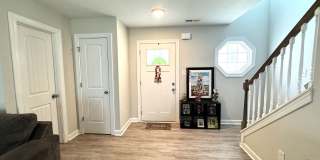 Beautiful Home! Convenient to Camp Lejeune! Gallery 4