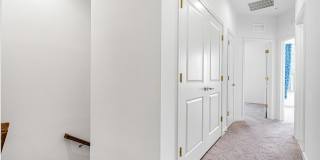 7308 WOOD POND Circle Gallery 18