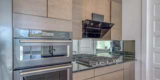 714 6th Avenue N Gallery 21