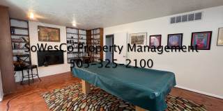 FULLY FURNISHED 4 Bedroom 2 Bath with Breathtaking Views Gallery 6