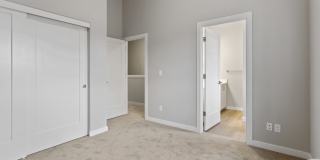 2840 19th Avenue - 7 Gallery 15
