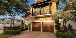 6989 NW 104th Ct Gallery 1