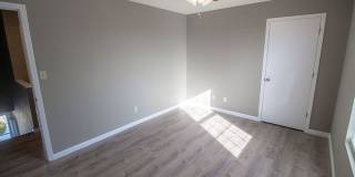 Northern 3 Bedroom Duplex Gallery 17