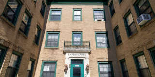 Offer Ends Soon! Up Your Living, Not Your Rent Gallery 5