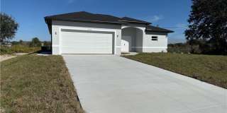 2704 70th Street W Gallery 1