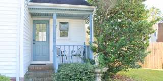 3BD/2.5BA Home minutes from Dam Neck!  Full fenced Back yard!! Gallery 3