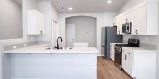 SOUTHRIDGE HOME! Modern Comfort Meets Everyday Convenience! Gallery 9