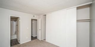 Avery Park Gallery 19