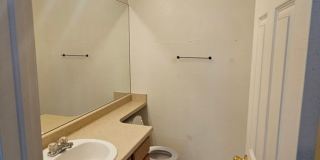 Bright and Open Condo Gallery 15